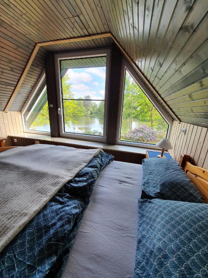 Ferienhaus Blauer See Mit Optionalem Hot-Tub Bockhorn  Buitenkant foto