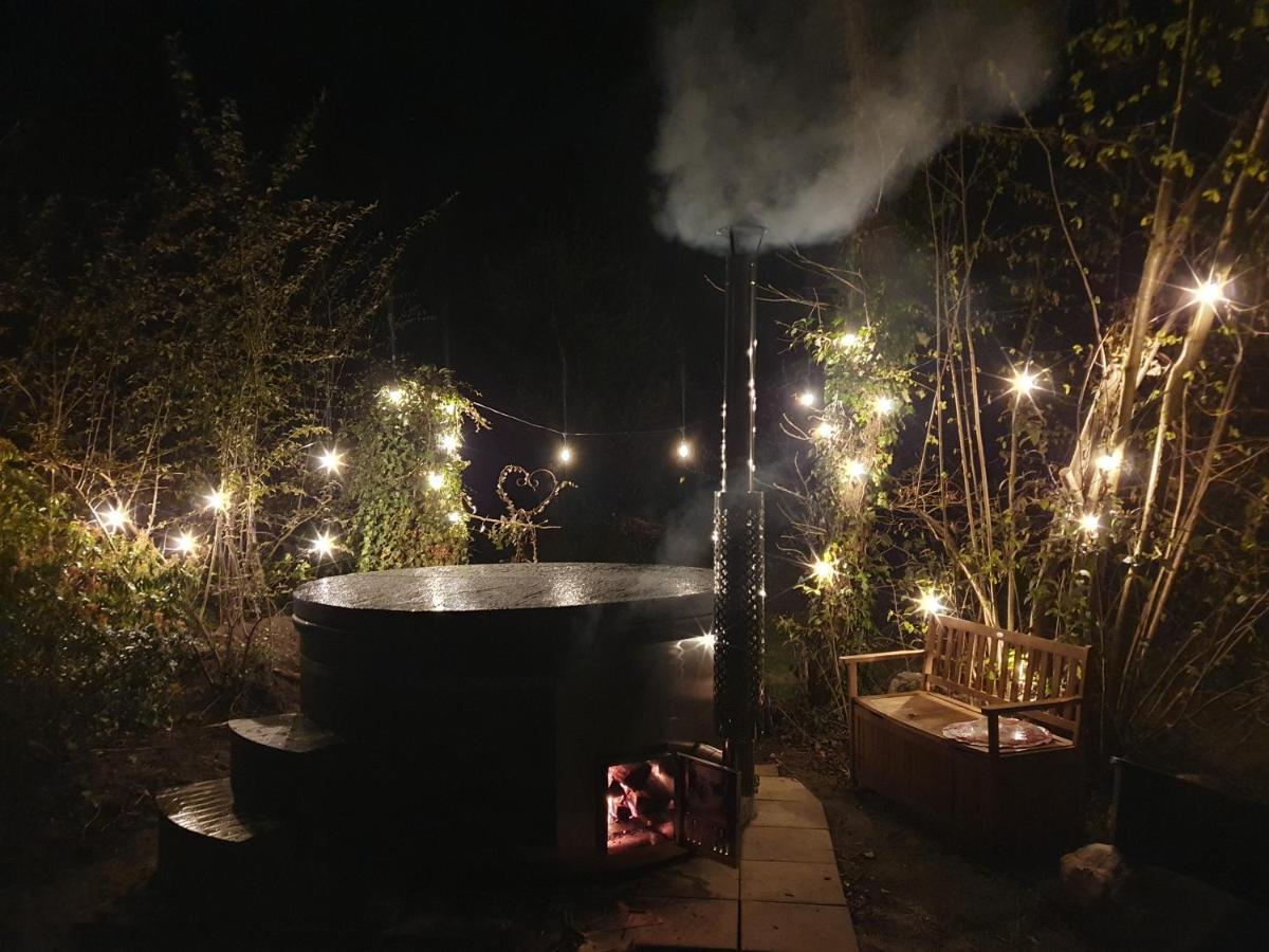 Ferienhaus Blauer See Mit Optionalem Hot-Tub Bockhorn  Buitenkant foto